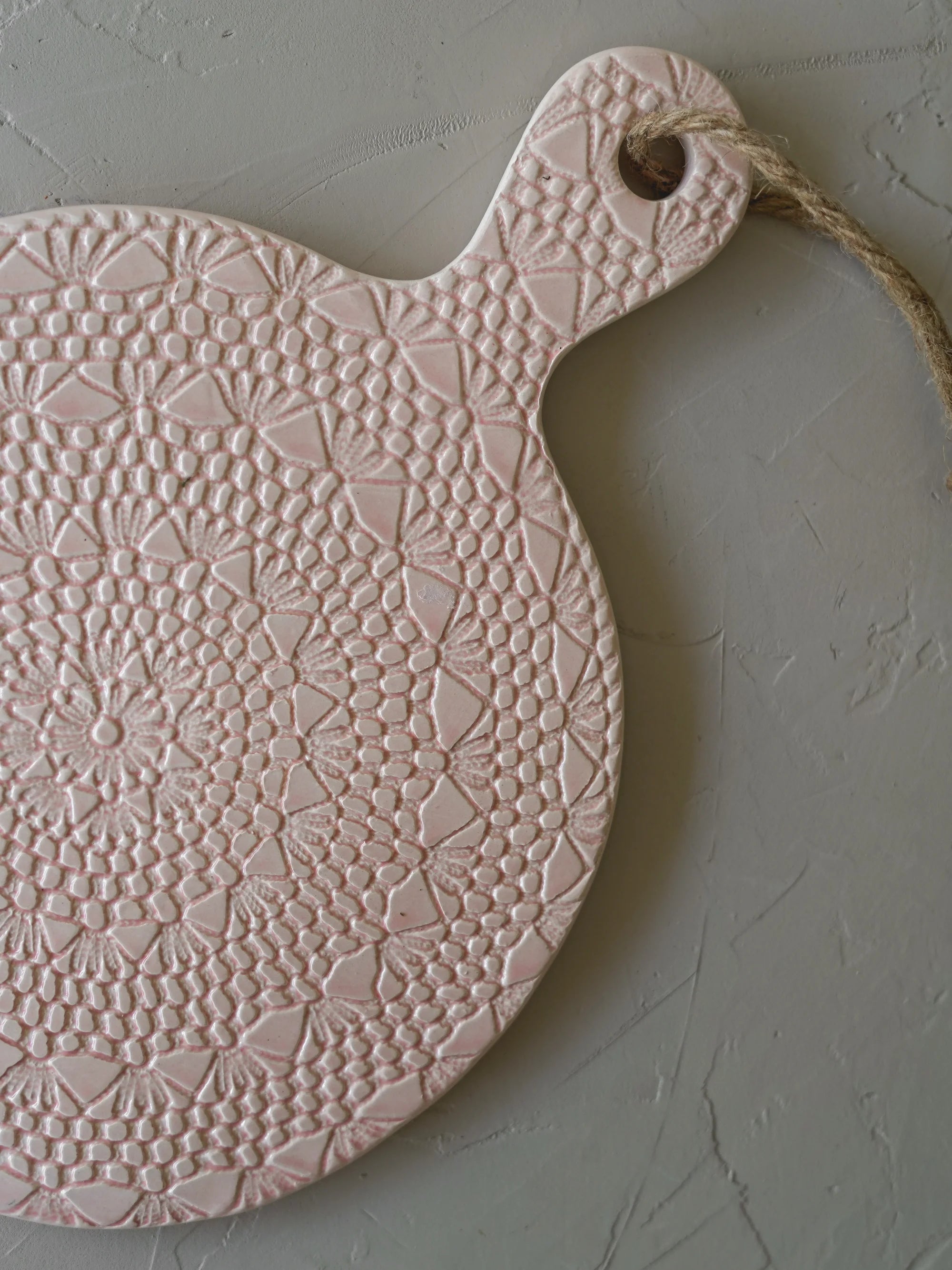 Round crochet board